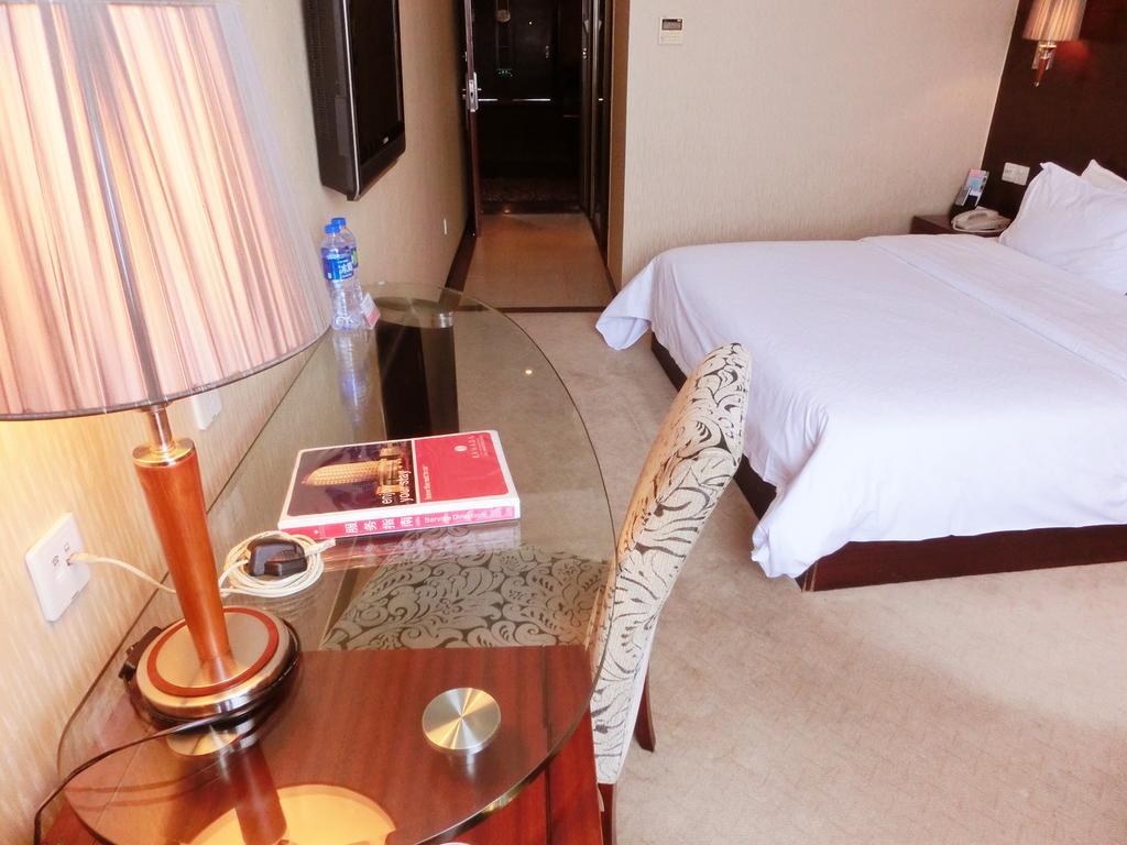 Ramada Shanghai Wujiaochang Chambre photo