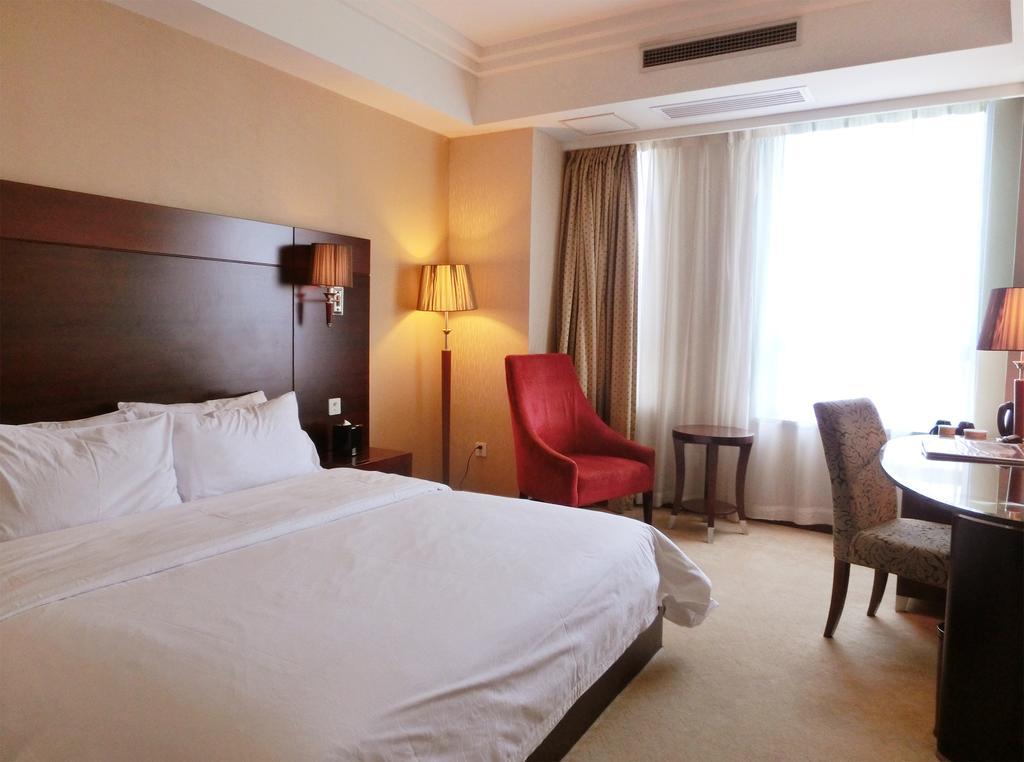 Ramada Shanghai Wujiaochang Chambre photo